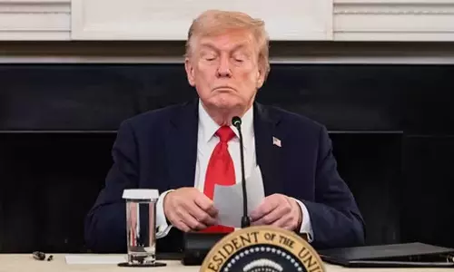 എനിക്ക് തരൂ എന്ന് ഞാൻ പറഞ്ഞില്ല, അവള്‍ അങ്ങനെ ചെയ്തേക്കും; സമാധാന നൊബേലിൽ പ്രതികരണവുമായി ട്രംപ്