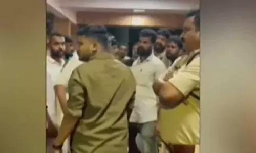 മെഡിക്കൽ കോളജിൽ ചികിത്സ തേടിയെത്തിയ KSU പ്രവർത്തകരെ സിപിഎം പ്രവർത്തകർ ആക്രമിച്ചുവെന്ന് പരാതി