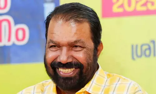 ഭിന്നശേഷി സംവരണം; ചർച്ച പോസിറ്റീവ്  -മന്ത്രി വി.ശിവൻകുട്ടി, പ്രതികരണം ചങ്ങനാശ്ശേരി ആർച്ച് ബിഷപ്പുമായുള്ള കൂടിക്കാഴ്ചയ്ക്ക് ശേഷം