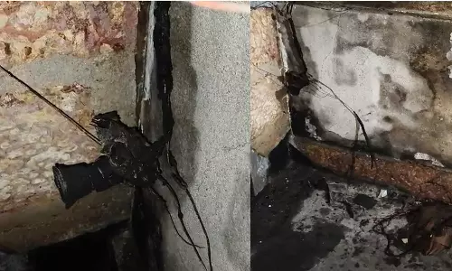 കോഴിക്കോട് കല്ലാച്ചിയിൽ ഇടിമിന്നലിൽ വീടിന് തീപിടിച്ചു