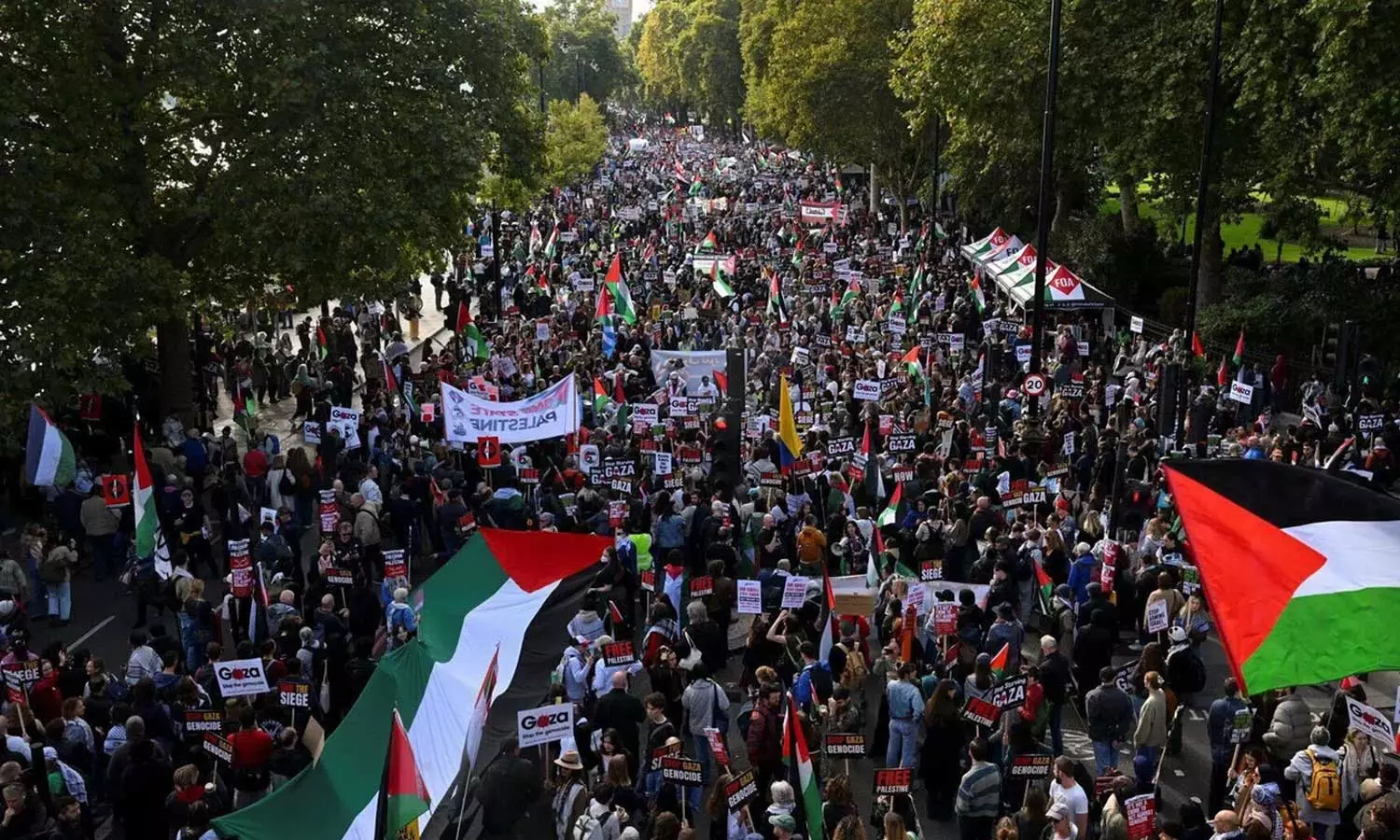 ഗസ്സയിൽ ശാശ്വത സമാധാനം വേണം; ലണ്ടനിൽ ഫലസ്തീൻ അനുകൂല കൂറ്റൻ റാലി