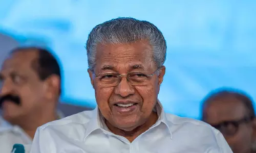 Pinarayi Vijayan becomes first Kerala CM to visit Oman in 26 years Pinarayi Vijayan becomes first Kerala CM to visit Oman in 26 years