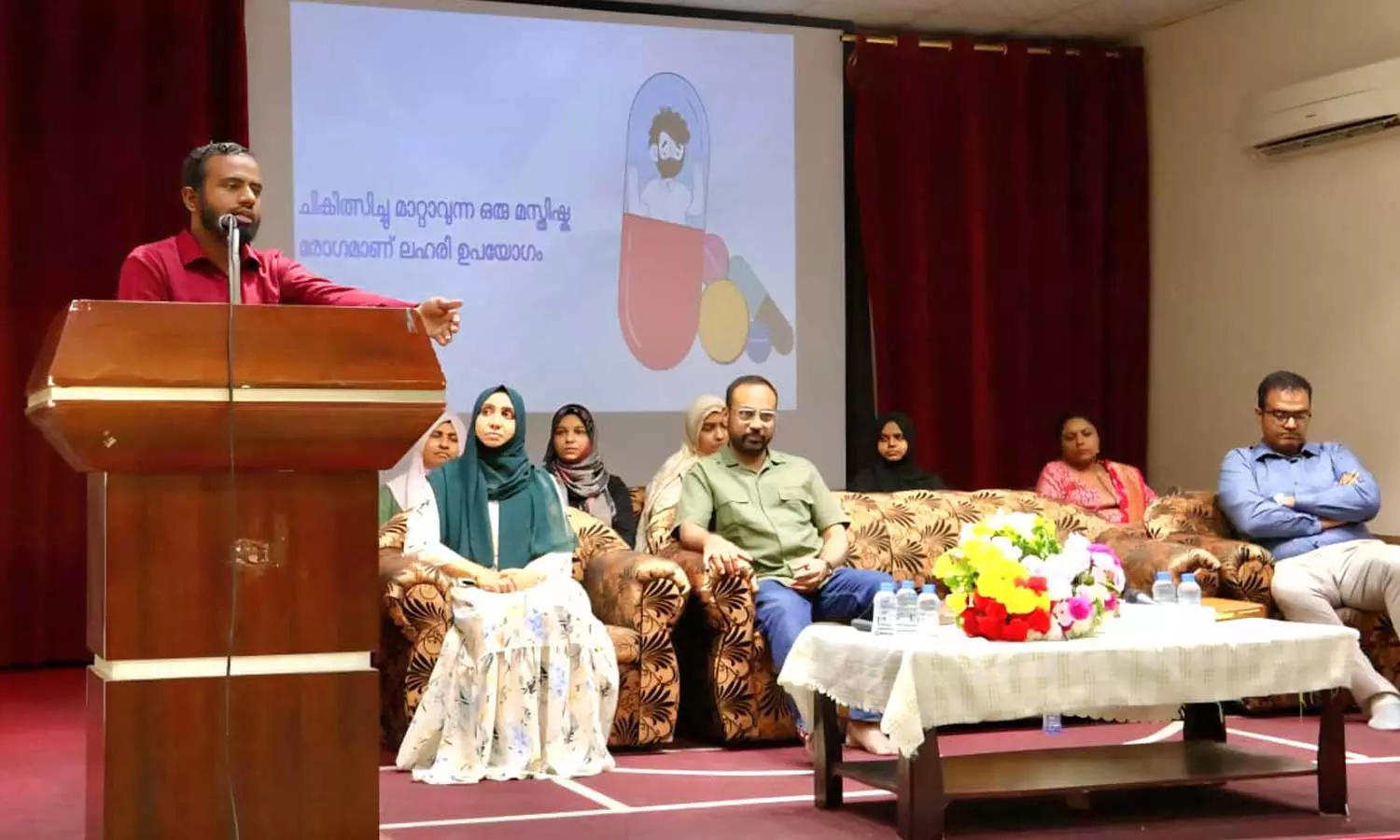 IMI organizes womens seminar against drug abuse in Salalah