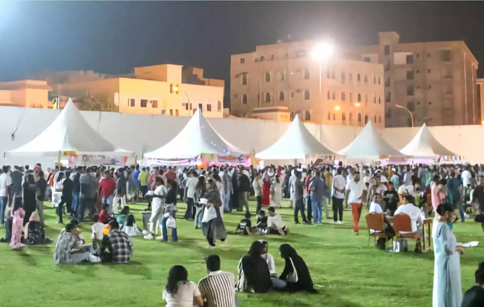 കോഴിക്കോട്‌ സൗഹൃദക്കൂട്ടം സലാലയിൽ വിപുലമായ ഭക്ഷ്യമേള സംഘടിപ്പിച്ചു