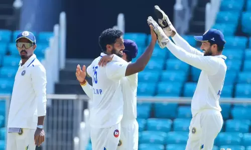 രഞ്ജി ട്രോഫി; കേരളത്തിനെതിരെ മഹാരാഷ്ട്രക്ക് ബാറ്റിംഗ് തകർച്ച; നിധീഷിന് നാല് വിക്കറ്റ് രഞ്ജി ട്രോഫി; കേരളത്തിനെതിരെ മഹാരാഷ്ട്രക്ക് ബാറ്റിംഗ് തകർച്ച; നിധീഷിന് നാല് വിക്കറ്റ്