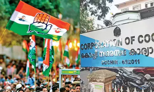 കൊച്ചി കോർപ്പറേഷനിലും സമീപമുള്ള തദ്ദേശഭരണ സ്ഥാപനങ്ങളിലും ഇരട്ട വോട്ട് ആരോപണവുമായി കോൺ​ഗ്രസ്