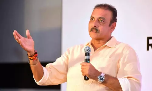 വിദേശ ടി20 ലീഗുകളിൽ ഇന്ത്യൻ താരങ്ങൾക്ക് പങ്കെടുക്കാൻ അനുമതി നൽകണം - രവി ശാസ്ത്രി വിദേശ ടി20 ലീഗുകളിൽ ഇന്ത്യൻ താരങ്ങൾക്ക് പങ്കെടുക്കാൻ അനുമതി നൽകണം - രവി ശാസ്ത്രി