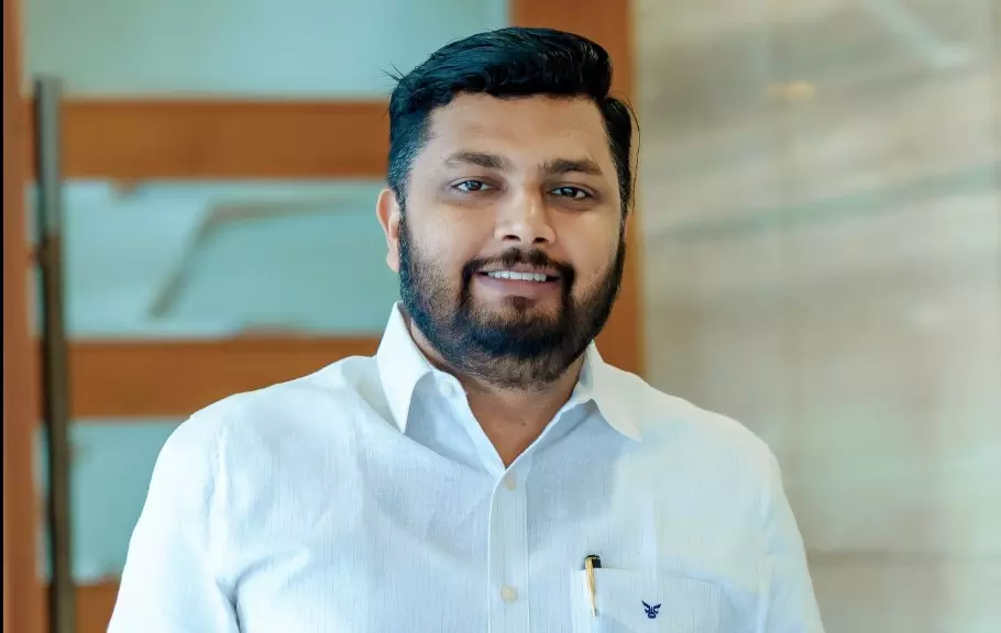 ശിരോവസ്ത്രം ധരിച്ച്  സംഘപരിവാർ, ആശയം ഒളിച്ചു കടുത്തുന്നവരെ  സമുദായം തന്നെ ഒറ്റപ്പെടുത്തുന്ന കാലം അതിവിദൂരമല്ല; വി.പി ദുല്‍ഖിഫില്‍