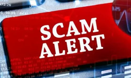 Two Arrested in Kuwait for Operating SMS-Based Financial Scam