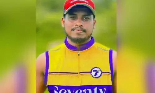 മത്സ്യബന്ധനത്തിനിടെ ബോട്ടിലേക്ക് ചാടിയ മീൻ വയറ്റിൽ തറച്ചു; യുവാവിന് ദാരുണാന്ത്യം