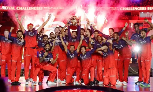 ആർസിബി വിൽപനക്കെന്ന് റിപ്പോർട്ട്; ചോദിക്കുന്നത് വമ്പൻ തുക, വാങ്ങാനായി പ്രമുഖർ രംഗത്ത്