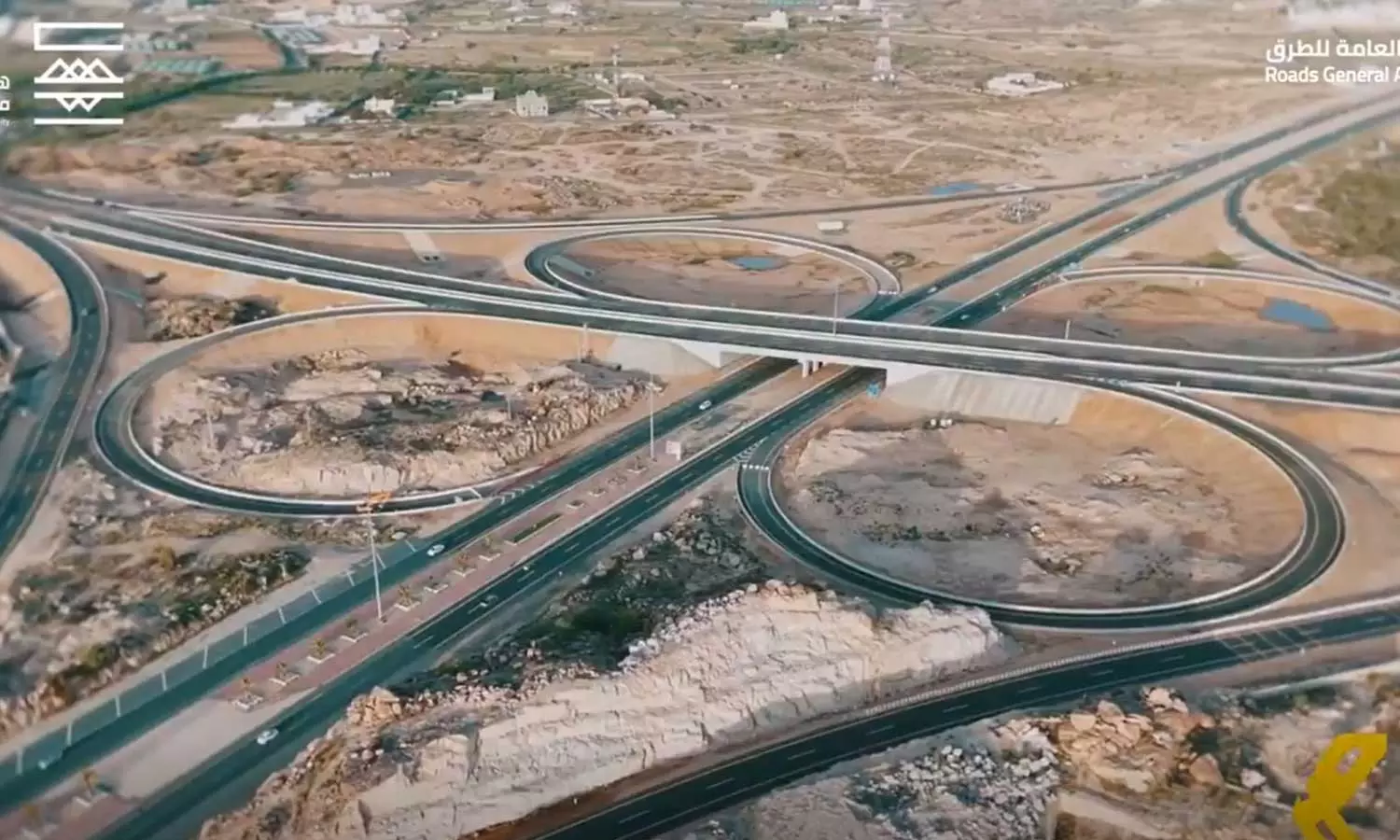 അസീർ മേഖലയിൽ മൂന്ന് പുതിയ റോഡുകൾ തുറന്നു; തെക്കൻ പ്രദേശങ്ങൾക്ക് റിയാദിലേക്ക് നേരിട്ടുള്ള യാത്ര എളുപ്പമാകും