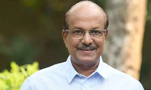 ശിരോവസ്ത്രവിലക്ക്:മന്ത്രി വി.ശിവൻകുട്ടിക്ക് വിമർശനവുമായി പി.കെ കുഞ്ഞാലിക്കുട്ടി, എൽഡിഎഫ് ഭരിക്കുമ്പോൾ കുട്ടിക്ക് പഠനം ഉപേക്ഷിക്കേണ്ടി വന്നു