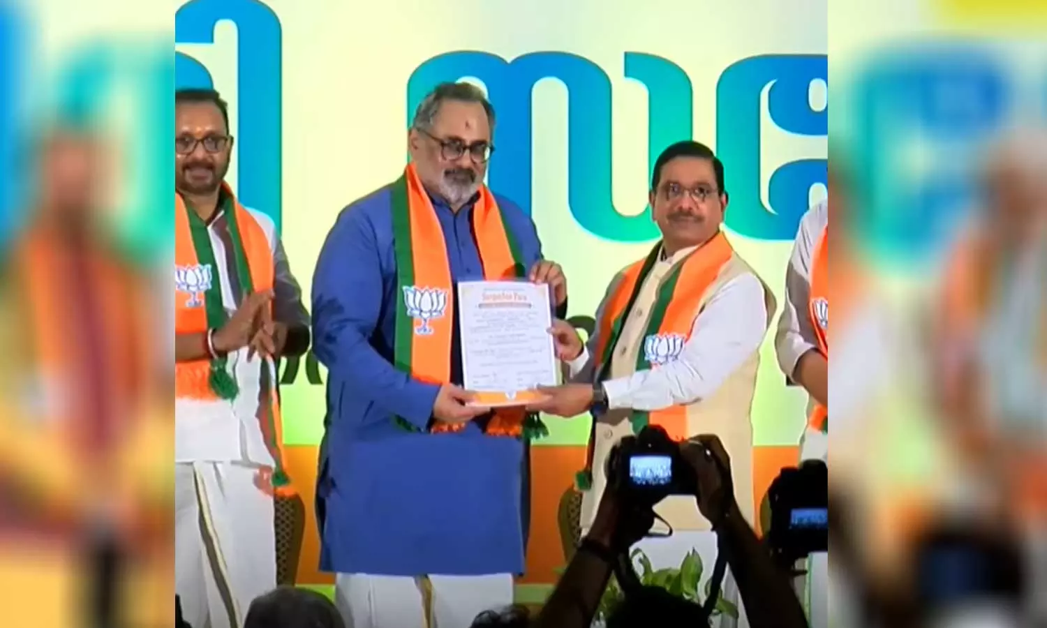 ക്രെഡിറ്റ് രാജീവ് ചന്ദ്രശേഖർ ഏറ്റെടുക്കുന്നു ; കേന്ദ്ര പദ്ധതികളുടെ പിതൃത്വത്തെ ചൊല്ലി ബിജെപിയിൽ തർക്കം