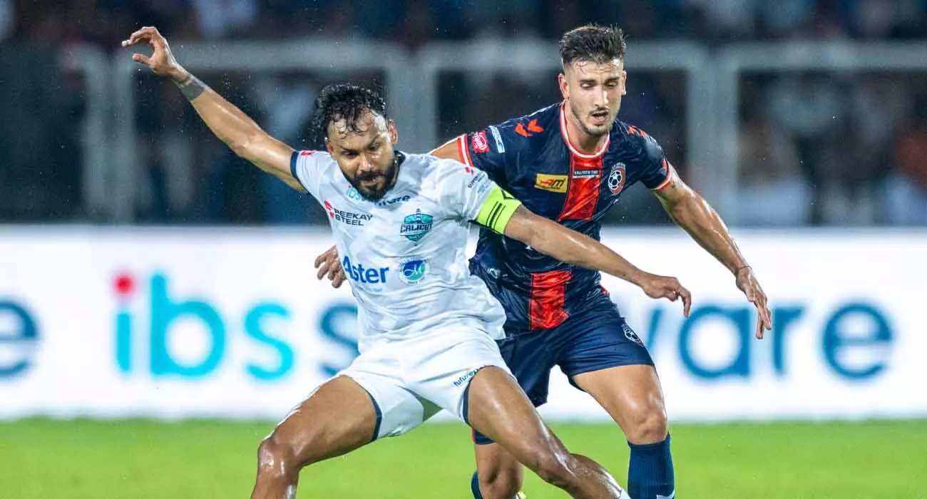 Two goals in the last five minutes; Malappuram beats Calicut in Malabar Derby