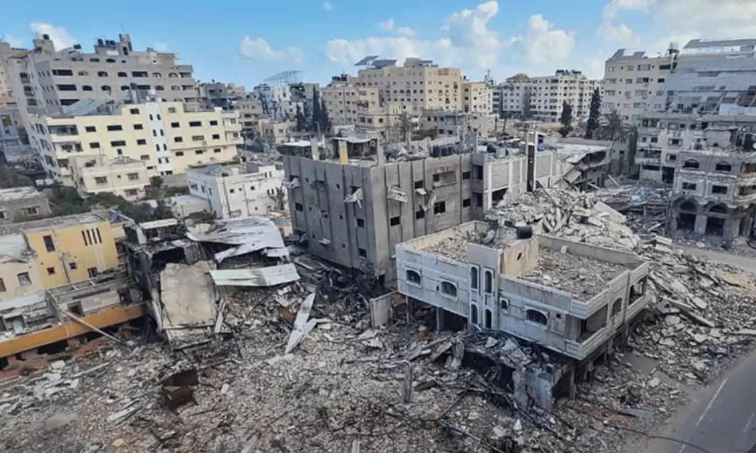 ഗസ്സയ്ക്ക് നേരെ വീണ്ടും ഇസ്രായേൽ ആക്രമണം; വെടിനിർത്തൽ കരാർ പ്രതിസന്ധിയിൽ