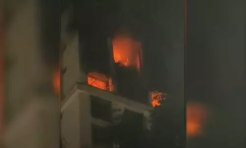 നവി മുംബൈയിലെ തീപിടിത്തം; മൂന്ന് മലയാളികളടക്കം നാല് പേർ മരിച്ചു