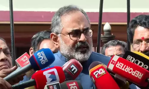 ശബരിമല സ്വർണക്കൊള്ള: അല്പമെങ്കിലും ഉളുപ്പുണ്ടെങ്കിൽ മന്ത്രി വി.എൻ വാസവൻ രാജിവെക്കണമെന്ന് രാജീവ് ചന്ദ്രശേഖർ