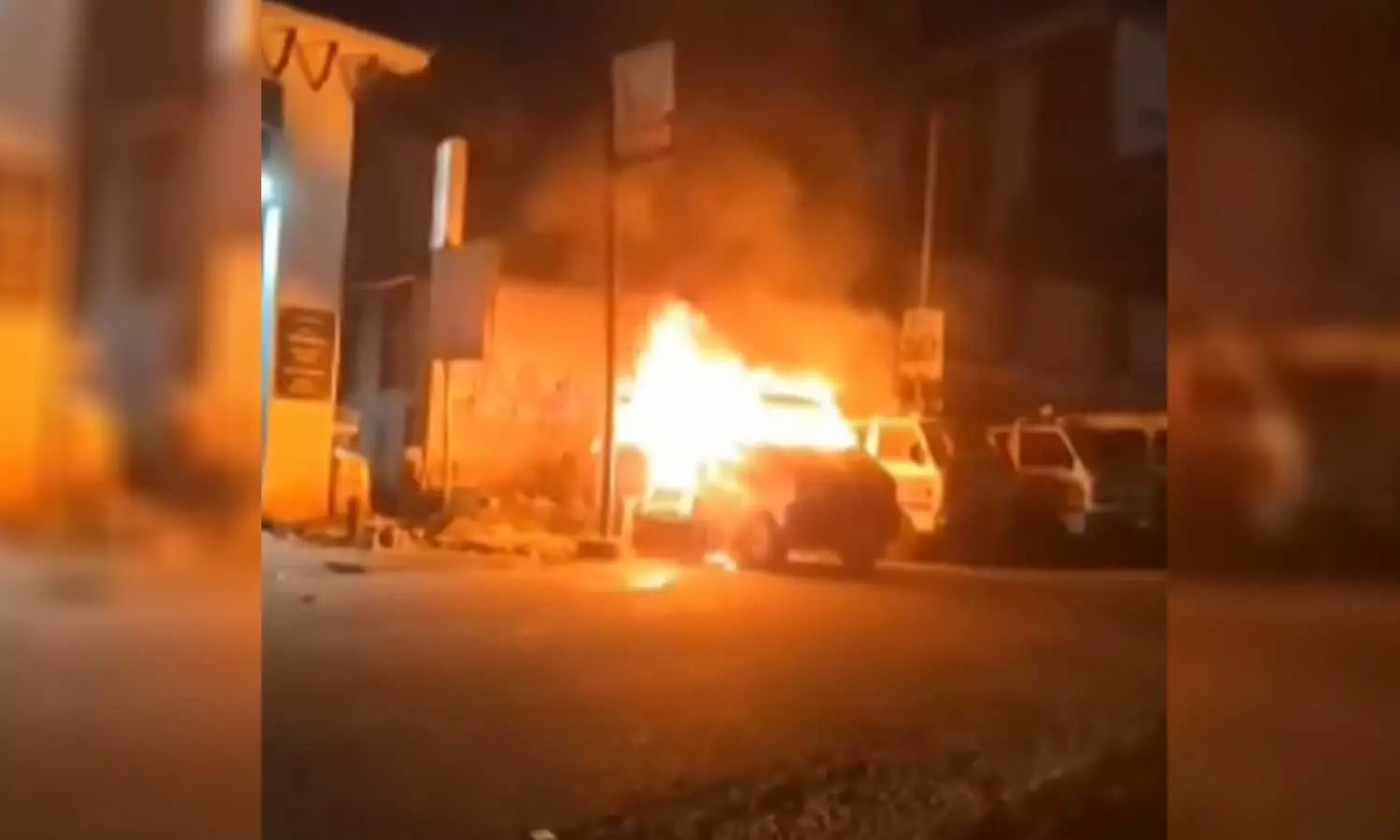 നെടുമങ്ങാട് ഡിവൈഎഫ്ഐ- എസ്ഡിപിഐ സംഘർഷം; രണ്ട് എസ്ഡിപിഐ പ്രവർത്തകർ കീഴടങ്ങി നെടുമങ്ങാട് ഡിവൈഎഫ്ഐ- എസ്ഡിപിഐ സംഘർഷം; രണ്ട് എസ്ഡിപിഐ പ്രവർത്തകർ കീഴടങ്ങി