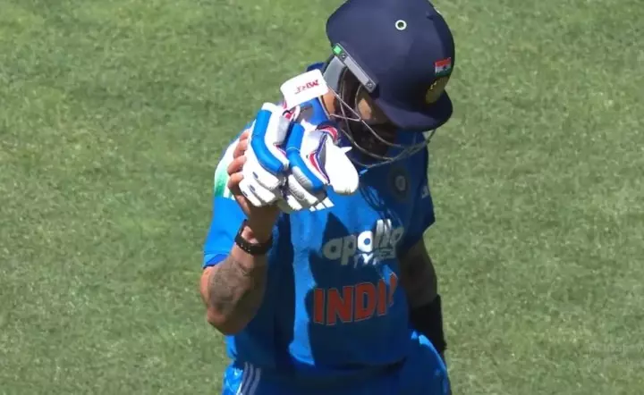 ഏകദിനത്തിൽ ആദ്യമായി തുടർച്ചയായി രണ്ട് മത്സരത്തിൽ ഡക്കായി വിരാട് കോഹ്ലി