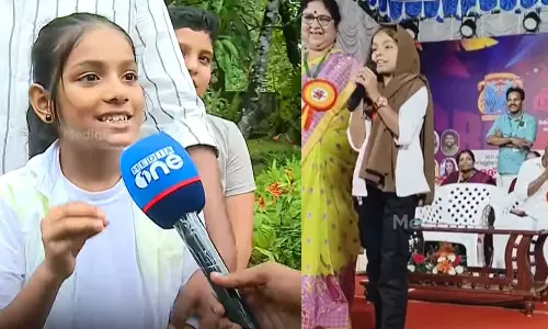 തട്ടമിട്ടതിന്റെ പേരിൽ ഒരു കൂട്ടുകാരിക്ക് പഠനം നിഷേധിച്ചെന്ന് കേട്ടപ്പോൾ പ്രതികരിക്കണമെന്ന് തോന്നി,സൗഹൃദത്തിന് മതമില്ലല്ലോ.. വൈറല്‍ പ്രസംഗത്തെക്കുറിച്ച്  ആയിഷ ആനടിയില്‍