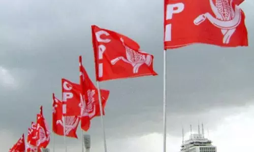 കടുപ്പിച്ച് സിപിഐ; മന്ത്രിസഭാ യോഗത്തിൽ നിന്ന് വിട്ടുനിൽക്കും