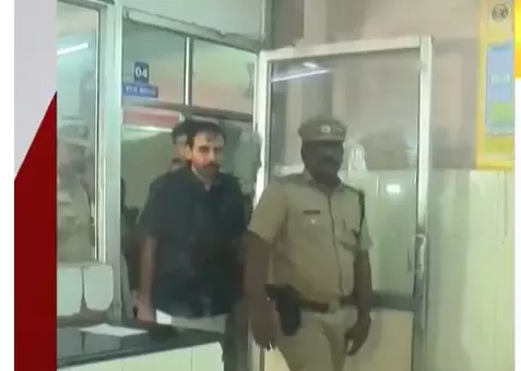 ശബരിമല സ്വര്ണക്കൊള്ള; ആരൊക്കെ സാമ്പത്തിക നേട്ടം ഉണ്ടാക്കിയെന്നുള്ള വിവരങ്ങൾ എസ്ഐടിക്ക് ശബരിമല സ്വര്ണക്കൊള്ള; ആരൊക്കെ സാമ്പത്തിക നേട്ടം ഉണ്ടാക്കിയെന്നുള്ള വിവരങ്ങൾ എസ്ഐടിക്ക്