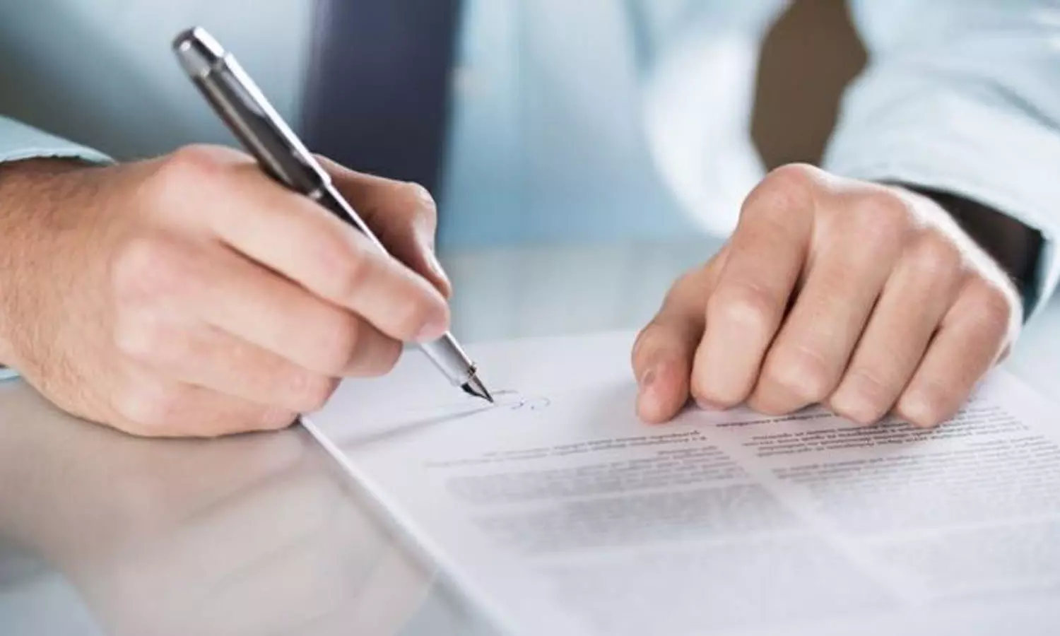 എന്തുകൊണ്ടാണ് ഗസറ്റഡ് ഉദ്യോഗസ്ഥർ പച്ച മഷി പേനകൾ ഉപയോഗിക്കുന്നത്?