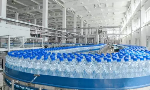 ഇറാനിൽ നിന്നുള്ള കുപ്പിവെള്ള ഇറക്കുമതി നിരോധിച്ച് ഒമാൻ