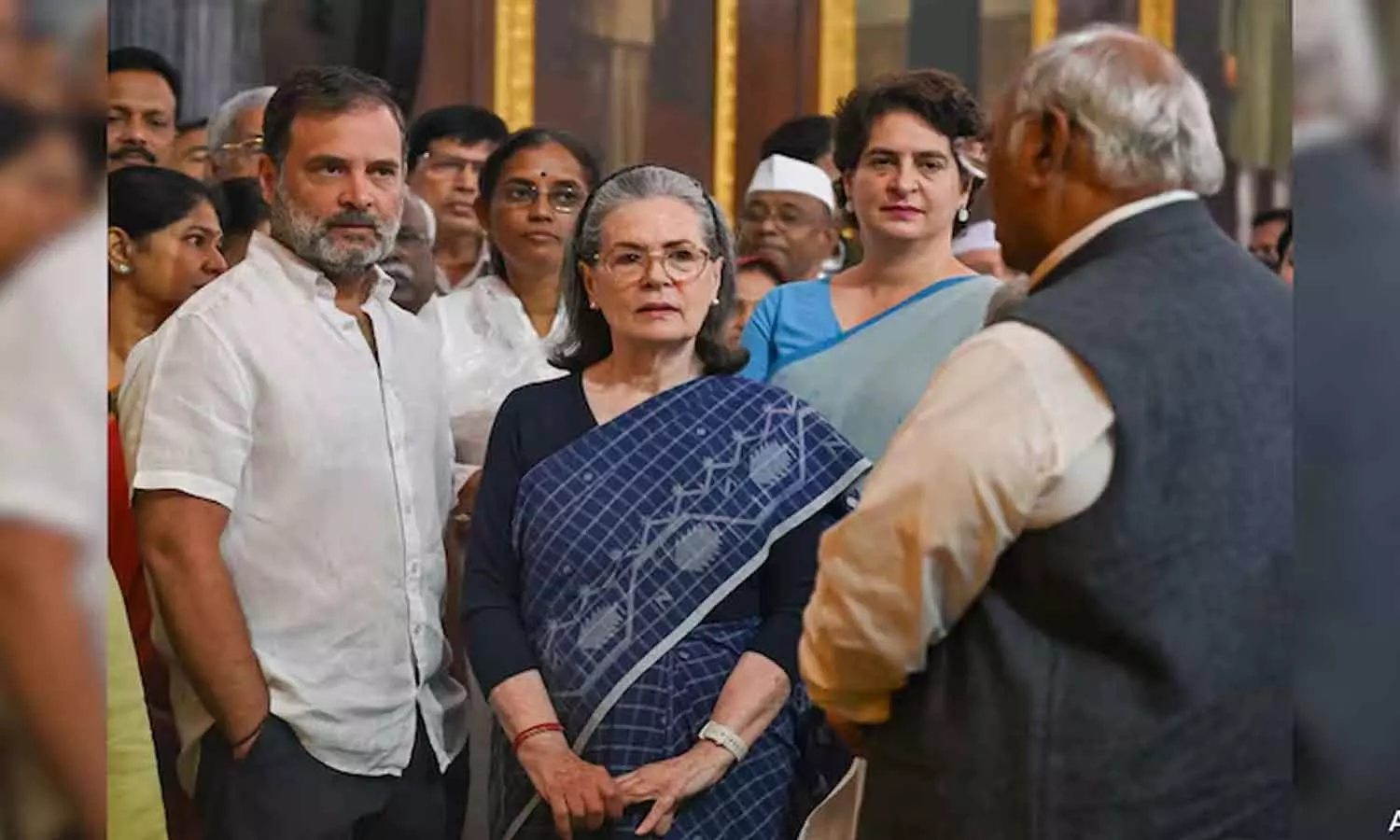 ബിഹാർ പിടിക്കണം: തെരഞ്ഞെടുപ്പ് പ്രചാരണത്തിന് 40 പേരുടെ ലിസ്റ്റ് പുറത്തുവിട്ട് കോൺഗ്രസ്‌