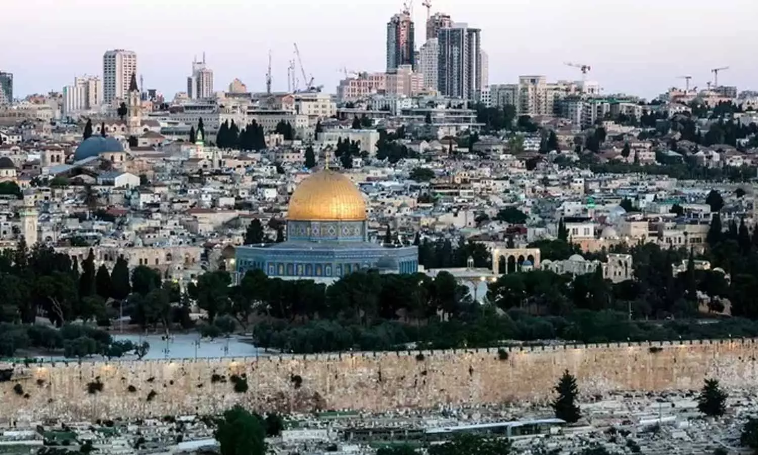 ഇസ്രായേല്‍ ഖനനം: അൽ അഖ്‌സ മസ്ജിദിന്റെ അടിത്തറ ദുർബലമാക്കുന്നു; മുന്നറിയിപ്പുമായി ജറുസലേം ഗവർണറേറ്റ്‌