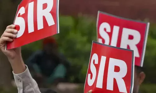 എസ്‌ഐആർ നീട്ടിവെക്കണമെന്ന  കേരളത്തിന്റെ ആവശ്യം തള്ളിയെന്ന് സൂചന; സമയക്രമം ഇന്ന് പ്രഖ്യാപിക്കും