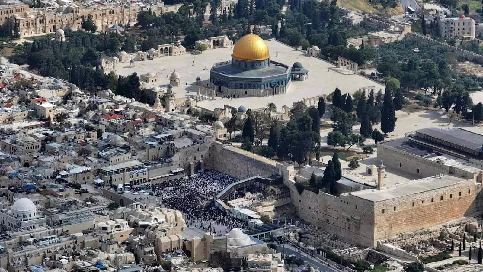 തകർച്ചയുടെ വക്കിൽ അൽ അഖ്‌സ?