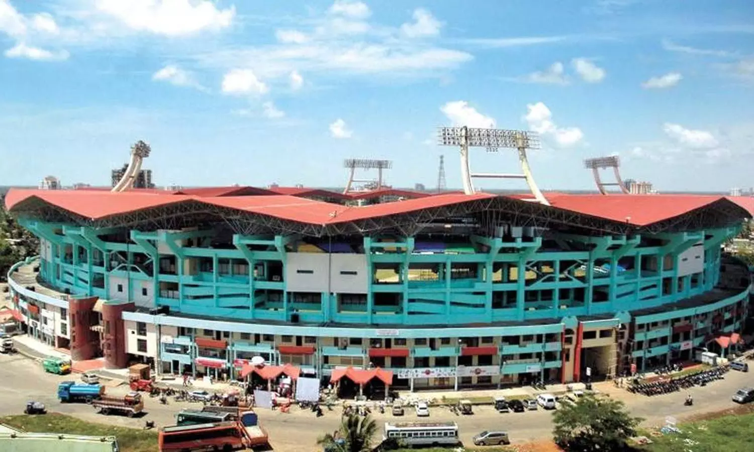 കലൂർ സ്റ്റേഡിയം തകർക്കുന്ന കോൺഗ്രസ് നടപടിയെ അപലപിക്കുക: സിപിഎം എറണാകുളം ജില്ലാ കമ്മിറ്റി