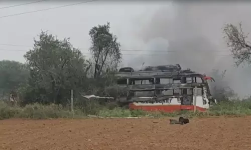 2 Burnt To Death As Jaipur Bus Catches Fire After Touching High-Tension Wire