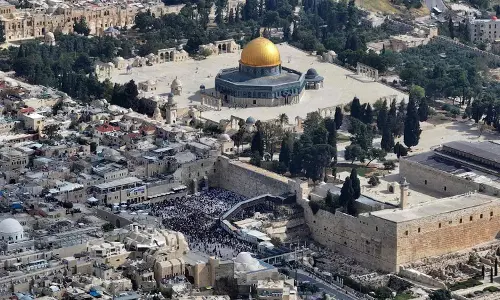 തകർച്ചയുടെ വക്കിൽ അൽ അഖ്‌സ?