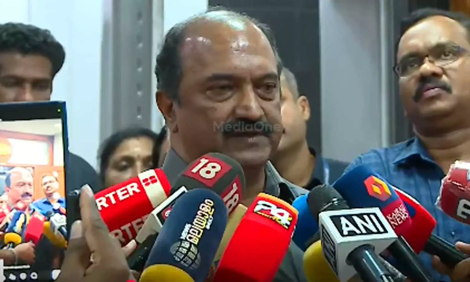 വലിയ ബാധ്യത വരുന്ന പ്രഖ്യാപനങ്ങളാണ്, പക്ഷെ ഞങ്ങൾ ആത്മവിശ്വാസത്തോടെ മുന്നോട്ട് പോകും:ധനമന്ത്രി കെ.എൻ ബാലഗോപാൽ വലിയ ബാധ്യത വരുന്ന പ്രഖ്യാപനങ്ങളാണ്, പക്ഷെ ഞങ്ങൾ ആത്മവിശ്വാസത്തോടെ മുന്നോട്ട് പോകും:ധനമന്ത്രി കെ.എൻ ബാലഗോപാൽ