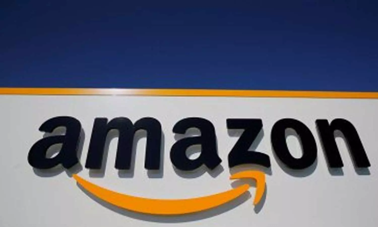 ഐഫോണിന് പകരം ലഭിച്ചത് ഐക്യുഒ ഫോൺ; ആമസോണിനെതിരെ   ജാമ്യമില്ലാ വാറണ്ട് പുറപ്പെടുവിച്ച് ഉപഭോക്തൃ കോടതി