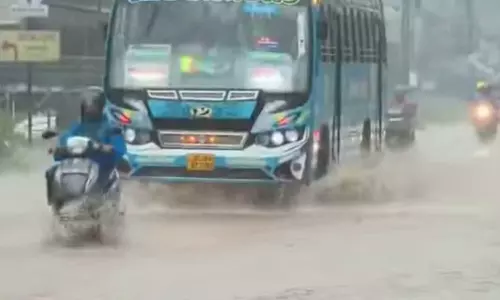 ഇടിമിന്നലോട് കൂടിയ ഒറ്റപ്പെട്ട ശക്തമായ മഴയ്ക്ക് സാധ്യത; എട്ട് ജില്ലകളില്‍ യെല്ലോ അലർട്ട്