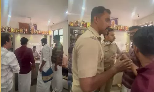 എസ്എഫ്ഐയുടെ സമ്മേളനത്തിന് കുട്ടികളെ വിട്ടതല്ലേ നിങ്ങൾ, ഇപ്പോഴെന്താ പ്രശ്നം;കോഴിക്കോട് മെഡി. കോളജ് കാമ്പസ് സ്കൂൾ ഹെഡ് മാസ്റ്ററെ ഉപരോധിച്ച് യുഡിഎസ്എഫ് പ്രവർത്തകർ എസ്എഫ്ഐയുടെ സമ്മേളനത്തിന് കുട്ടികളെ വിട്ടതല്ലേ നിങ്ങൾ, ഇപ്പോഴെന്താ പ്രശ്നം;കോഴിക്കോട് മെഡി. കോളജ് കാമ്പസ് സ്കൂൾ ഹെഡ് മാസ്റ്ററെ ഉപരോധിച്ച് യുഡിഎസ്എഫ് പ്രവർത്തകർ