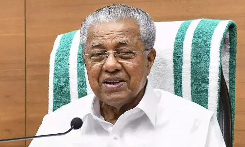 കേരളപ്പിറവി ദിനത്തിൽ രാജ്യത്തിലെ ആദ്യത്തെ ദാരിദ്ര്യമുക്ത സംസ്ഥാനമായി കേരളത്തെ പ്രഖ്യാപിക്കും; മുഖ്യമന്ത്രി പിണറായി വിജയൻ