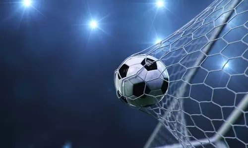 എ​ല​ത്തൂ​ർ അ​സോ​സി​യേ​ഷ​ൻ സൗ​ത്ത് ഏ​ഷ്യ ഫു​ട്ബാ​ൾ ടൂ​ർ​ണ​മെ​ന്റ് സംഘടിപ്പിക്കുന്നു