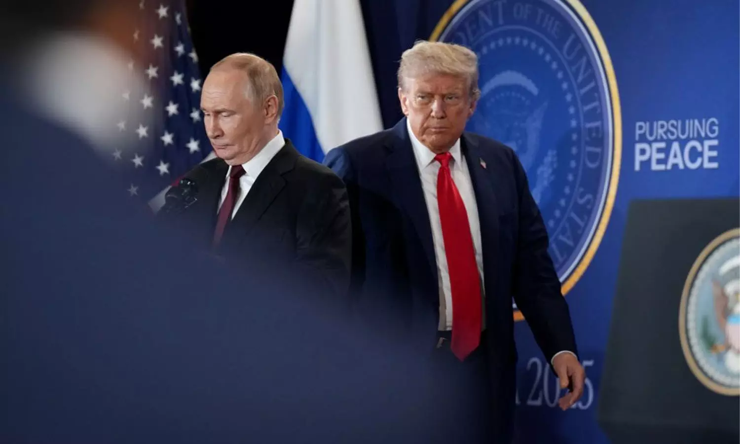 പുതിയ മിസൈലുകൾ പരീക്ഷിച്ച് റഷ്യ; ആണവായുധ പരീക്ഷണം ആരംഭിക്കാൻ ഉത്തരവിട്ട് ട്രംപ്