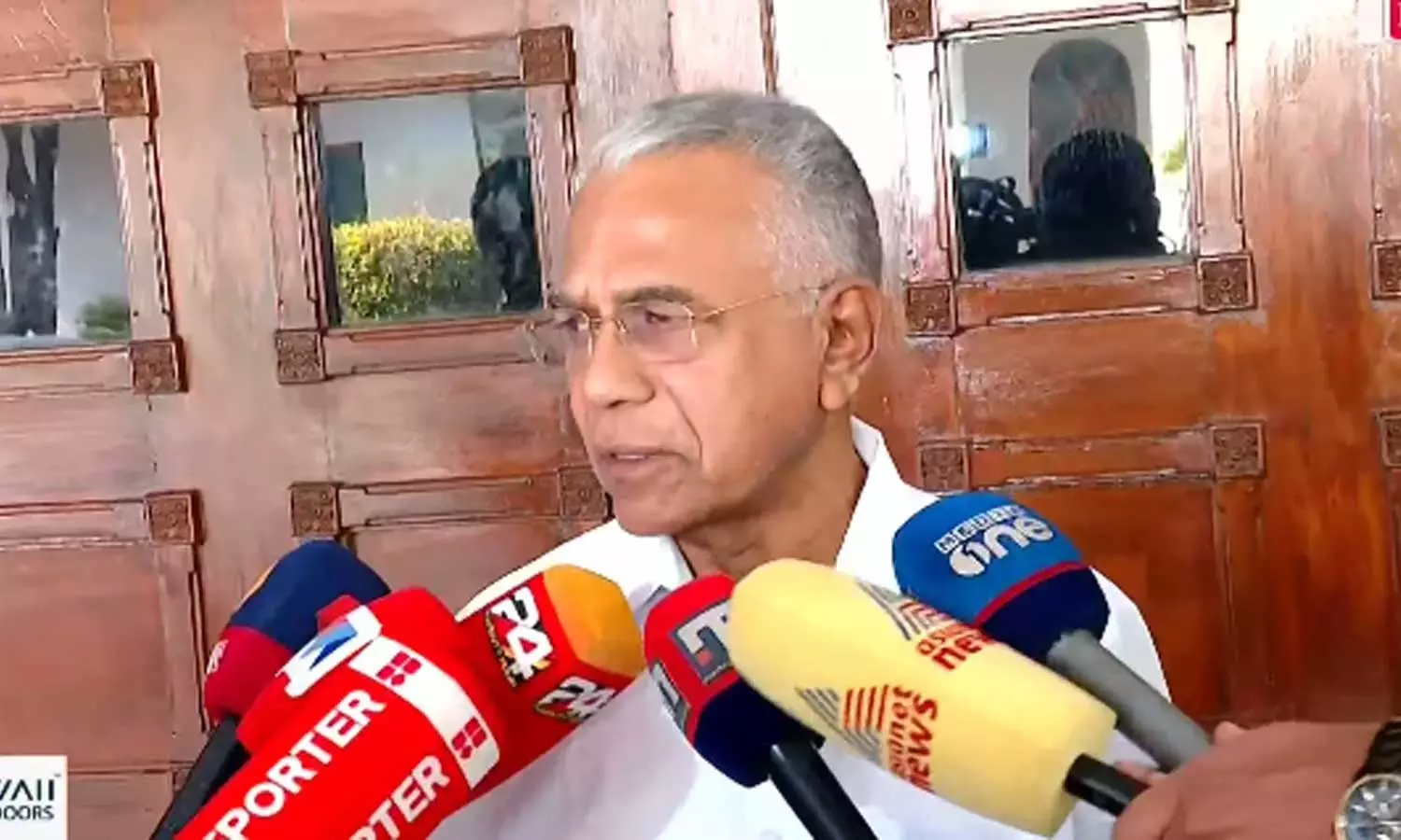 പിഎം ശ്രീ; എം.എ ബേബിക്കെതിരായ പരാമർശത്തിൽ നേരിട്ട് ഖേദം അറിയിച്ച് പ്രകാശ് ബാബു