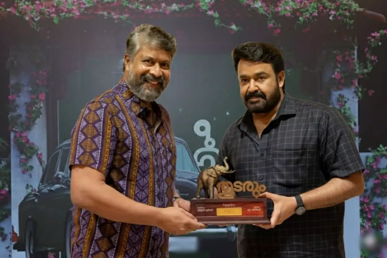 ആ വലിയ മനുഷ്യന്റെ കൂട്ടുകാരനായി, ഒറ്റുകാരനായി, മകനായി; ഇനി ദൃശ്യം 3യിലേക്ക്,മരണം വരെ ഇവിടെയിങ്ങനെ തുടരണമെന്നാണ് മോഹം ആ വലിയ മനുഷ്യന്റെ കൂട്ടുകാരനായി, ഒറ്റുകാരനായി, മകനായി; ഇനി ദൃശ്യം 3യിലേക്ക്,മരണം വരെ ഇവിടെയിങ്ങനെ തുടരണമെന്നാണ് മോഹം