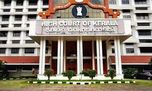 തദ്ദേശ തെരഞ്ഞെടുപ്പിൽ വോട്ടർമാർക്ക് മതിയായ സൗകര്യം ഏർപ്പെടുത്തണം; ഹൈക്കോടതി തദ്ദേശ തെരഞ്ഞെടുപ്പിൽ വോട്ടർമാർക്ക് മതിയായ സൗകര്യം ഏർപ്പെടുത്തണം; ഹൈക്കോടതി