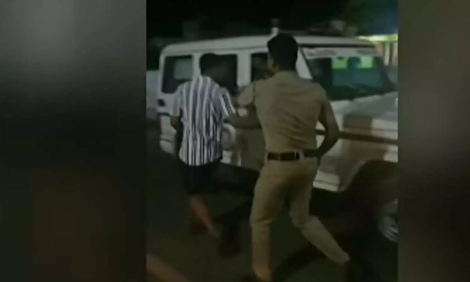 കുന്നംകുളം പൊലീസിനെതിരെ വീണ്ടും പരാതി; യുവാവിനെ ലാത്തികൊണ്ട് കുത്തി പരിക്കേൽപിച്ചു