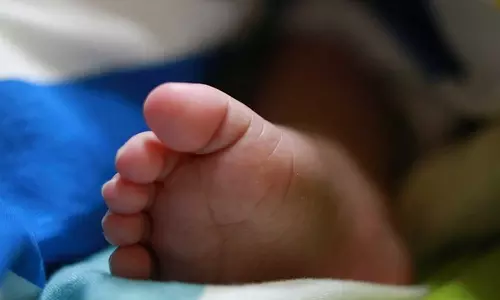 രണ്ട് മാസം പ്രായമായ കുഞ്ഞ് കിണറ്റിൽ മരിച്ചനിലയിൽ;  അബദ്ധത്തില്‍ വീണെന്ന് മാതാവിന്‍റെ മൊഴി