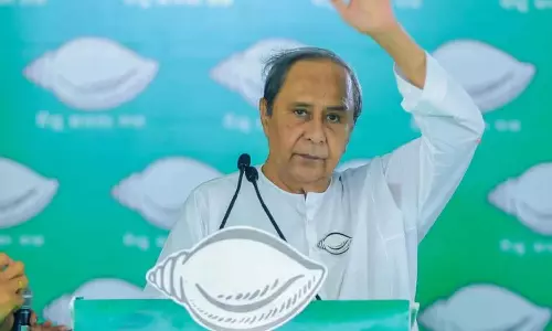 വോട്ട് മോഷണത്തിന് പിന്നാലെ സ്ഥാനാര്‍ഥികളെയും ബിജെപി മോഷ്ടിക്കുന്നു: നവീന്‍ പട്‌നായിക്