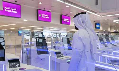 ദുബൈ വിമാനത്താവളത്തിൽ എമിറേറ്റ്‌സ് യാത്രികർ ഇനി ക്യൂ നിൽക്കണ്ട!